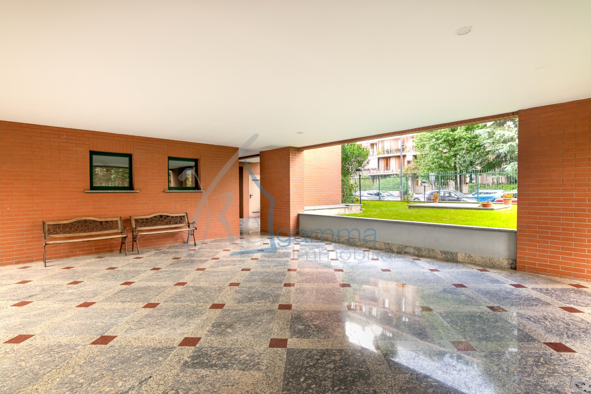 area_esterna_condominiale_bilocale_locazione_via_avezzana_regamma_immobiliare
