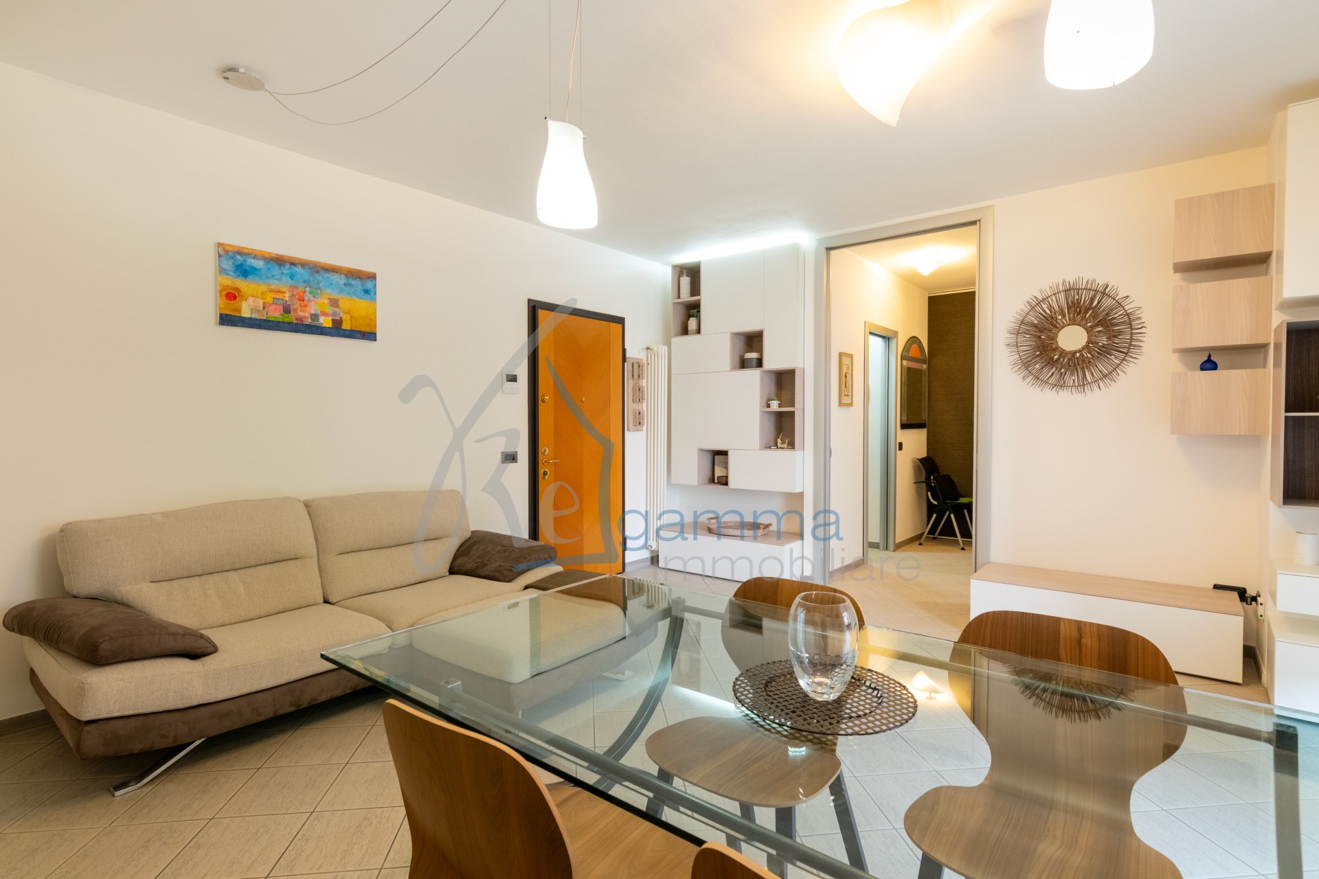 zona_giorno_living_bilocale_locazione_via_avezzana_regamma_immobiliare(3)